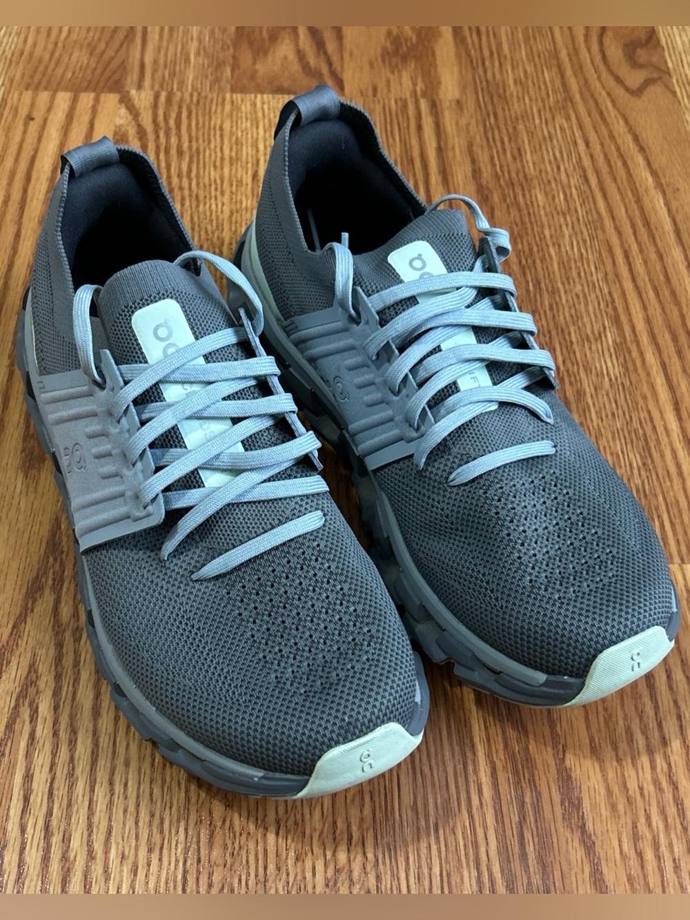On Running Cloud Women's Athletic Shoes in Gray